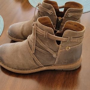 Born leather ankle boots